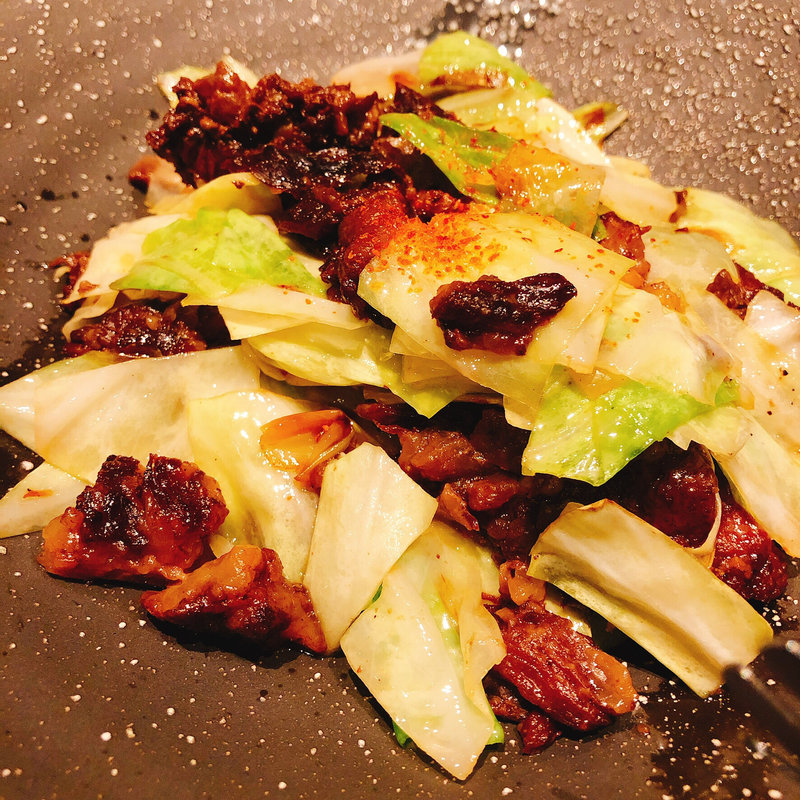 牛すじキャベツ(鉄板キッチン 吟【GIN】)