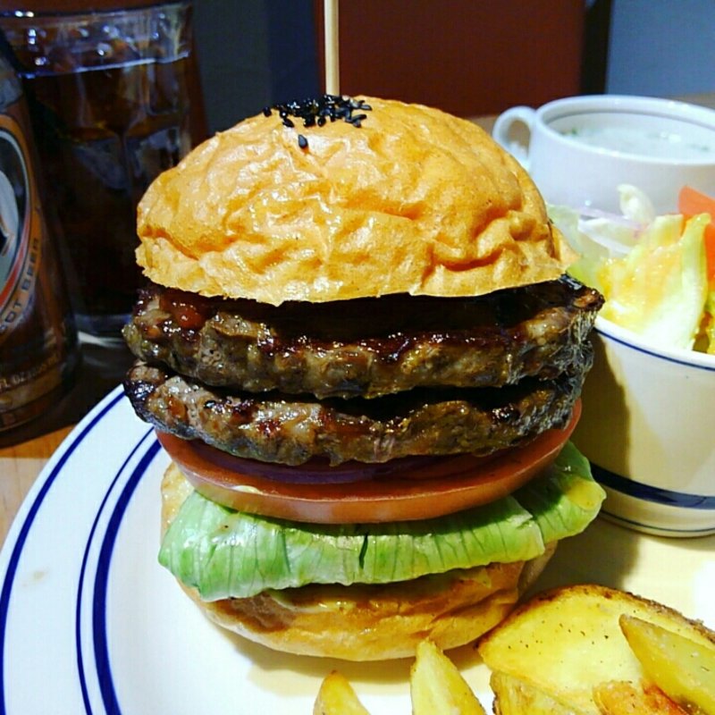 ダブルバーガー(Esquerre Cafe)