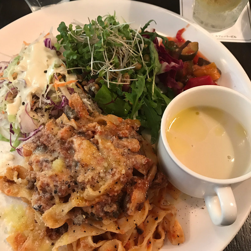 ランチプレート(Park Side Cafe BASEL)