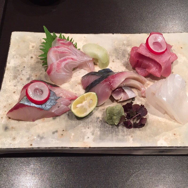 お造り盛り合わせ(一菜ますや)