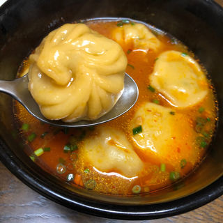 スープモモ（ネパール風水餃子）(ネパーリチュロ)