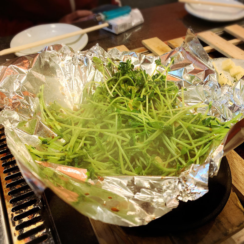 ガーリック豆苗炒め(七蔵 学芸大学店 )