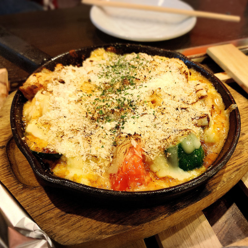 季節野菜の鉄鍋グラタン(七蔵 学芸大学店 )