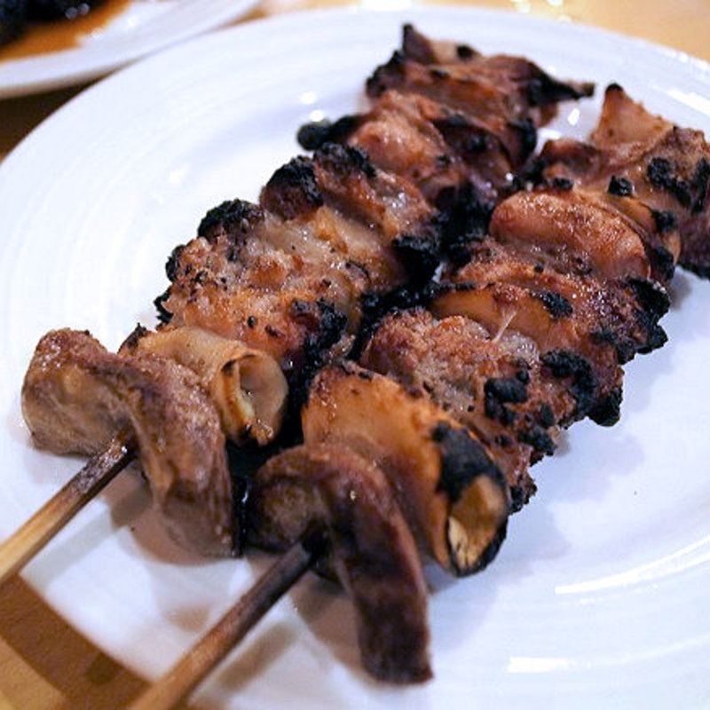 ナンコツ(もつ焼き 三朝)