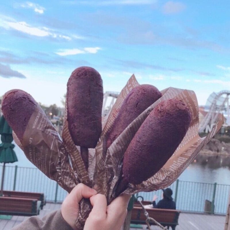 焼いもアメリカンドッグ(ユニバーサルスタジオジャパン　フードカート )