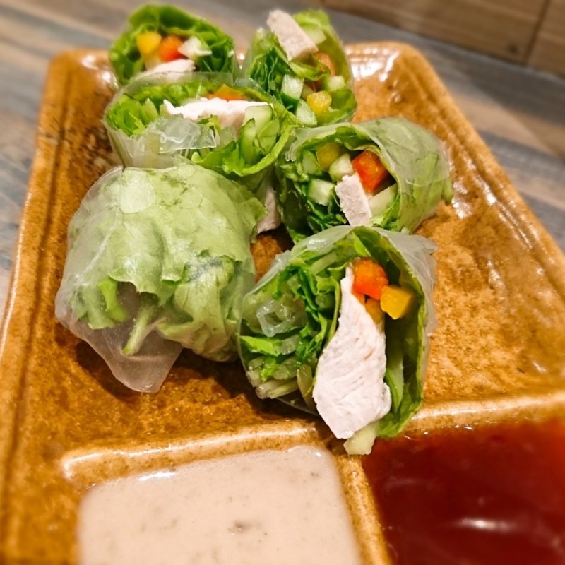 チキンと野菜の生春巻(ナチュラルダイニング 風)