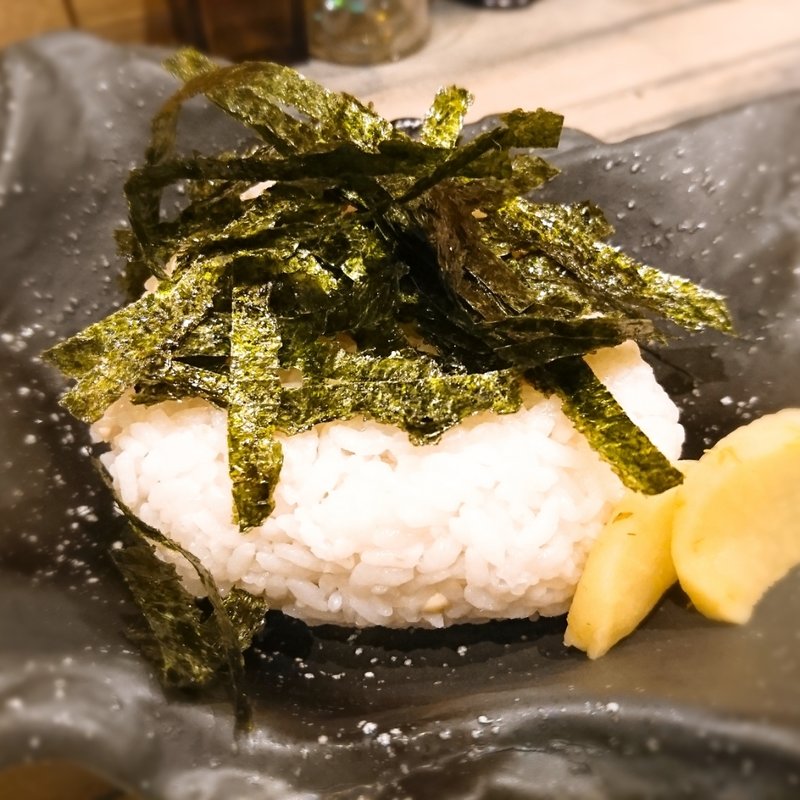 雑穀米のおにぎり(ナチュラルダイニング 風)