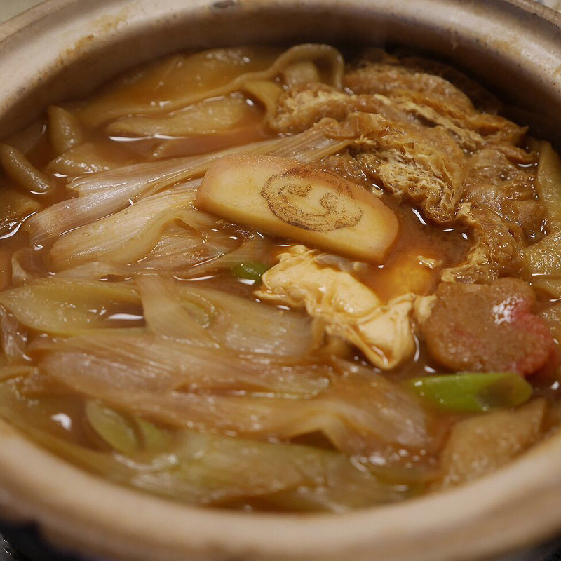 親子味噌煮込みうどん(みのや)