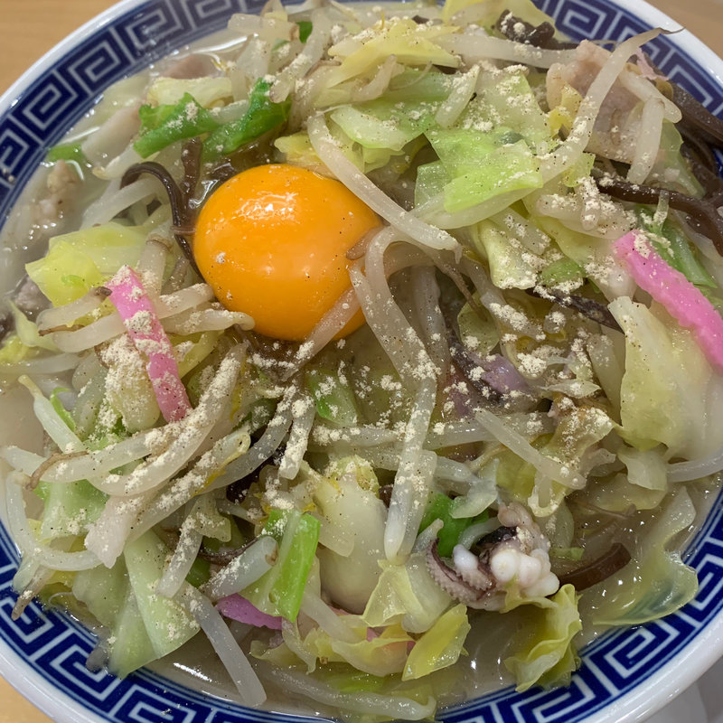 チャンポン野菜増し玉子入り(本場の味 長崎亭 薬院店)