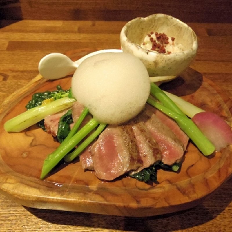 山口無角和種モモ(創作ビストロ la planche（ラ・プランシュ）)