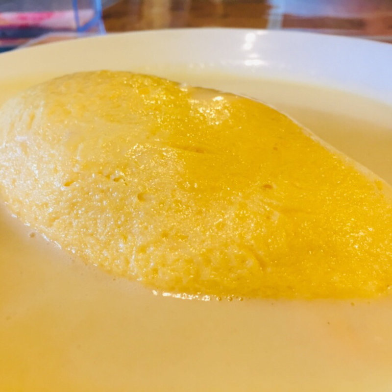 オムライス チーズクリームソース(花咲かG （ハナサカジー）)