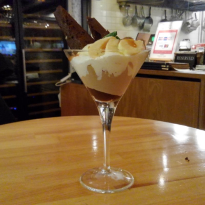 締めパフェ(北海道マルハ・バル)