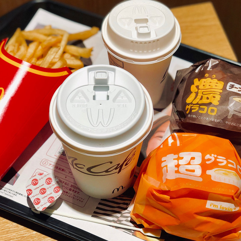 超グラコロセット(マクドナルド 心斎橋南店)