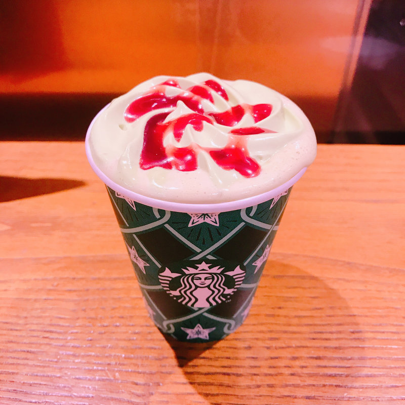 ピスタチオクリスマスツリー(スターバックス)