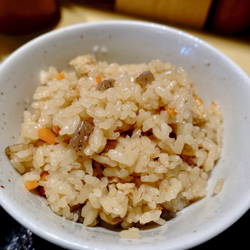 かやくごはん(うどんば しん)