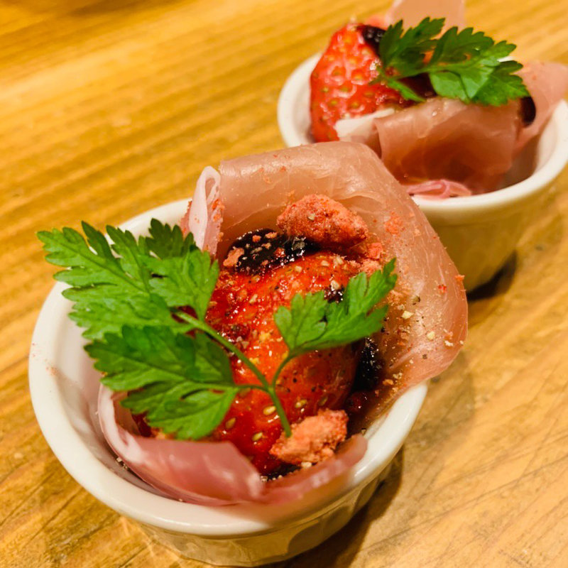 生ハムとイチゴ(窯MARU)