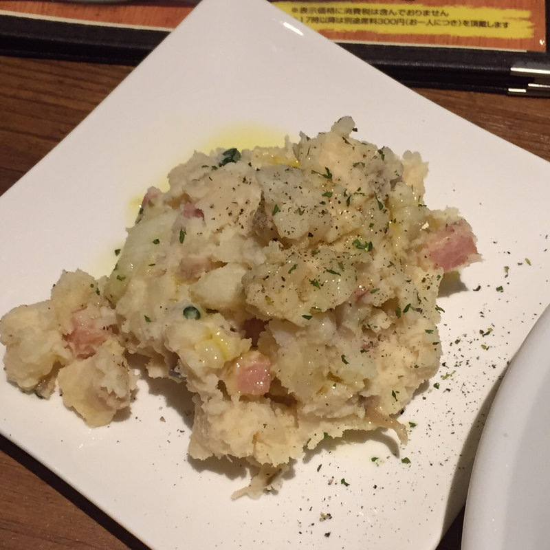 ポテトサラダ(PIZZA＆WINE カヤバール)