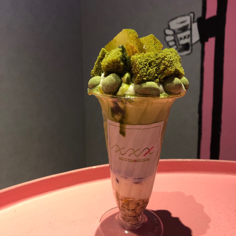 抹茶パフェ(Triple x cafe)