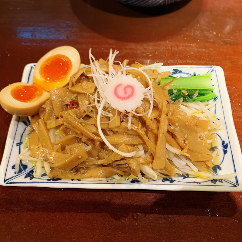 山盛りメンマ玉子のせ(麺の坊　砦)