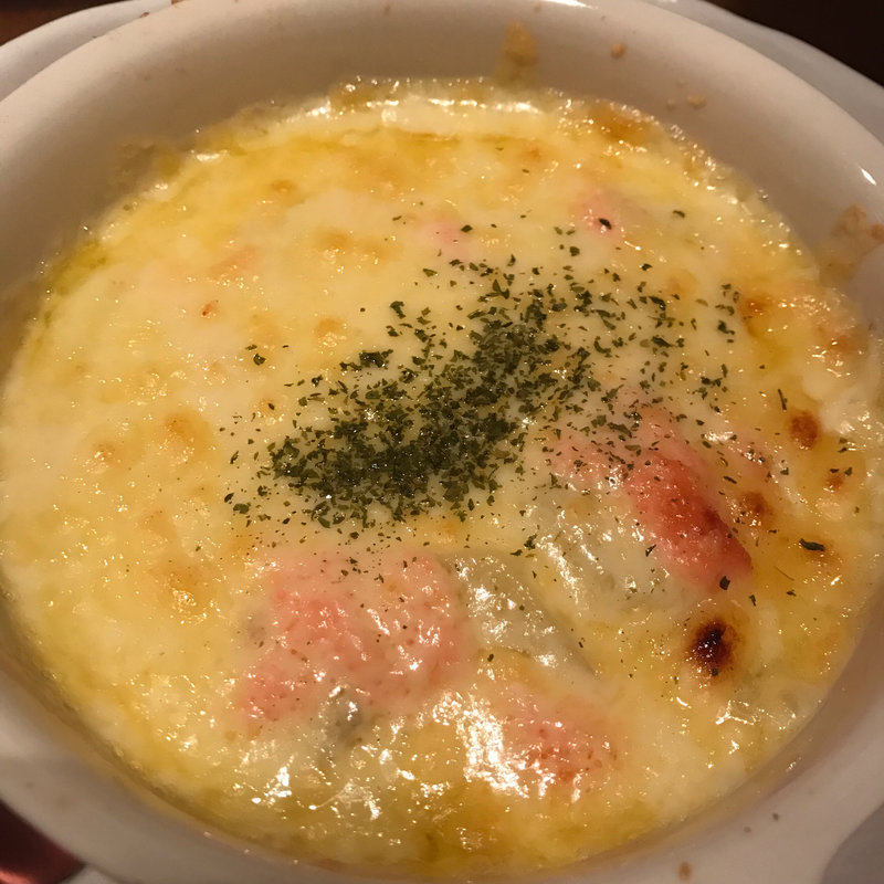 じゃが芋と明太子のチーズ焼き(職人の焼鳥 こだわり酒場 かっぺ亭 新宿思い出横丁本店)