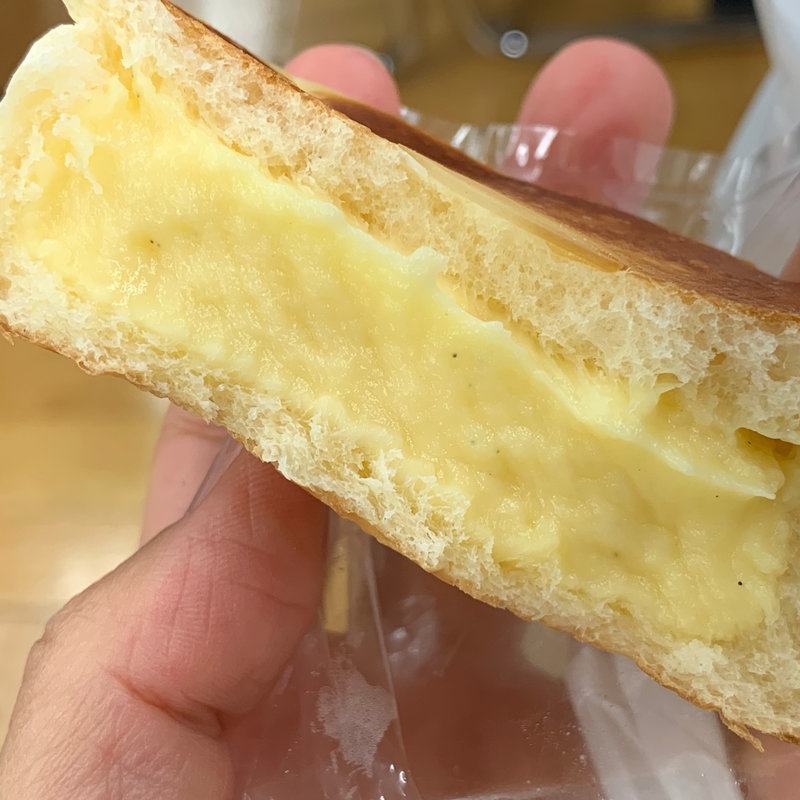クリームパン(コトリパン)