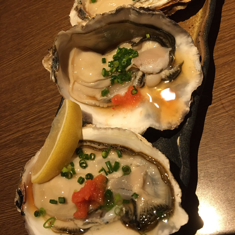 生牡蠣(魚可津)