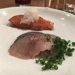 五島鯖の燻製とサーモンの鮭醤油漬(コノ花まひろ )