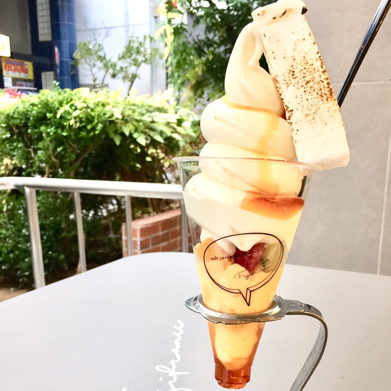 マシュマロプリンアラモード(Fujifrance)