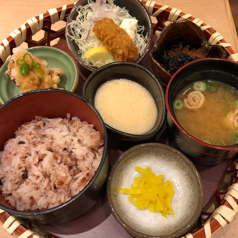 雅懐石(とんかつ一乃坂 LECT広島店)