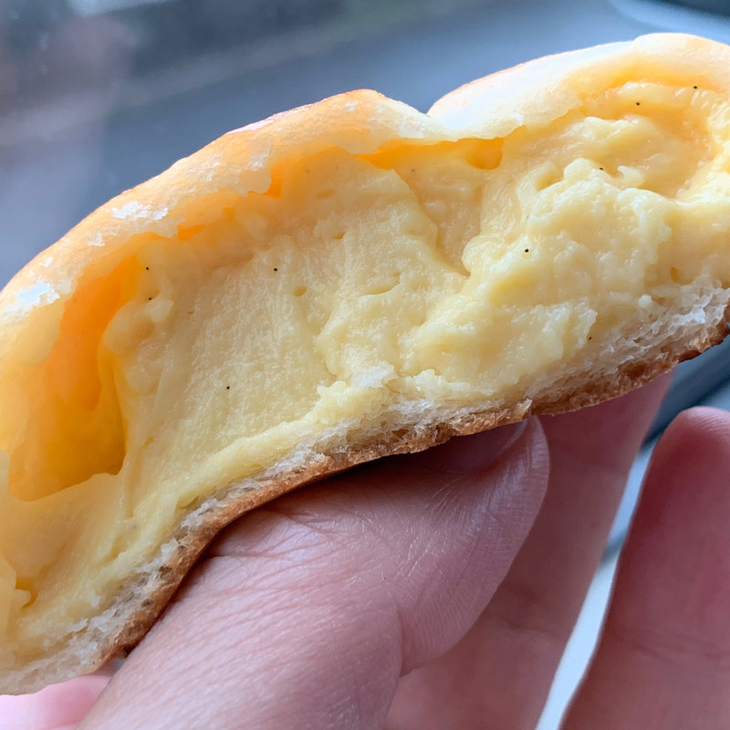 米油菓子パン生地のクリームパン(ぱん工房桜道)