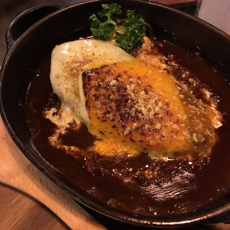 手ごね煮込みハンバーグ(bang!bang!ステーキ&てごねハンバーグ)