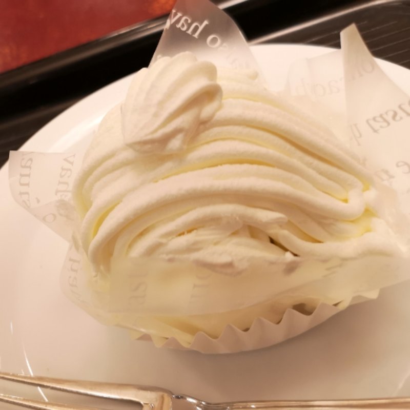 ホワイトモンブラン(カフェ・ベローチェ西新宿店)