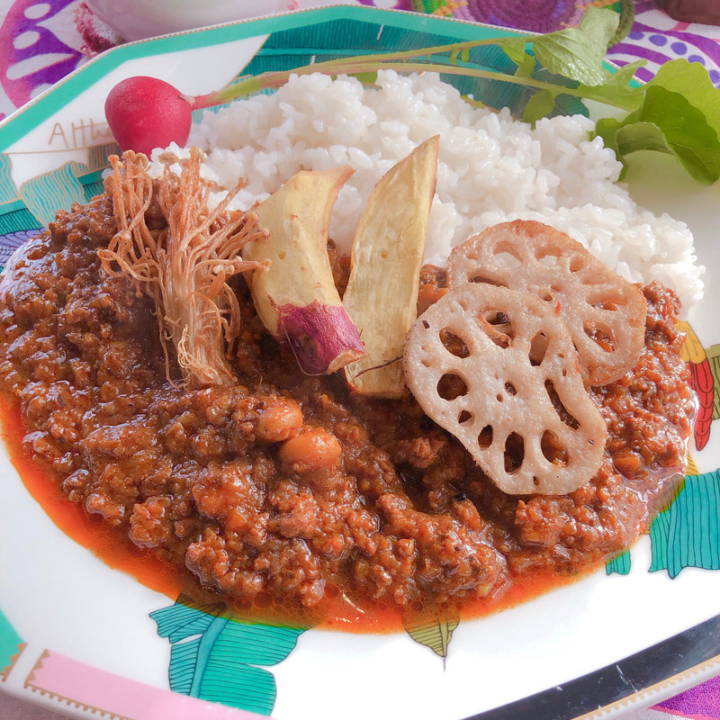 スパイスカレー(カマーラフール)