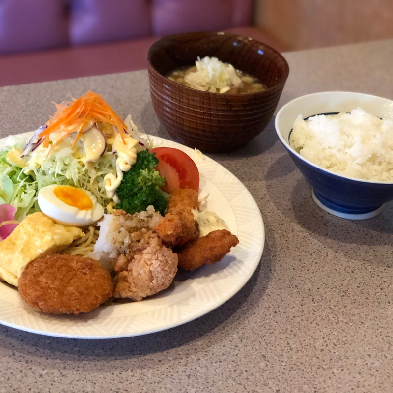 ランチ 1,ミックスフライ定食(チロリン夢来 )