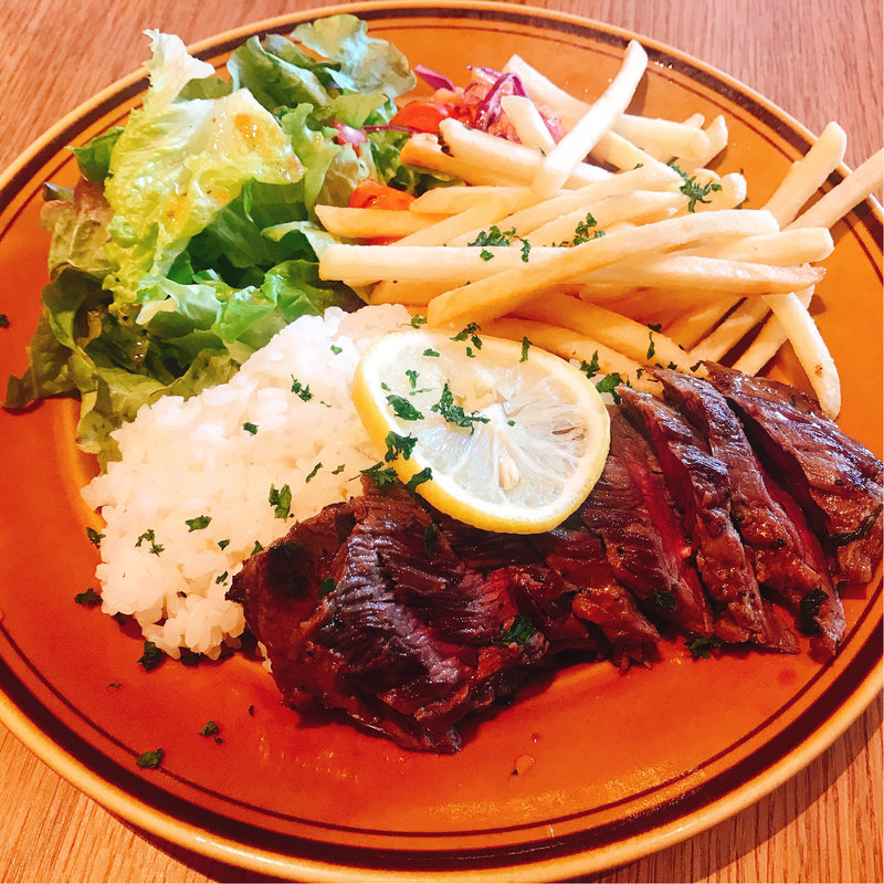 シャフズミートディッシュ(グロリアス チェーン カフェ （glorious chain cafe）)