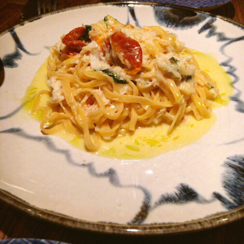 リングイネ境港港紅ズワイガニとドライトマトのクリームソース(イタリア料理 Ore beate (オーレベアーテ))