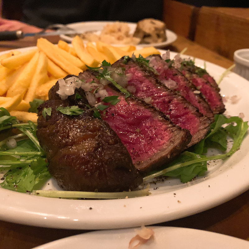 山形牛ランプの厚切りステーキ(Libertin)