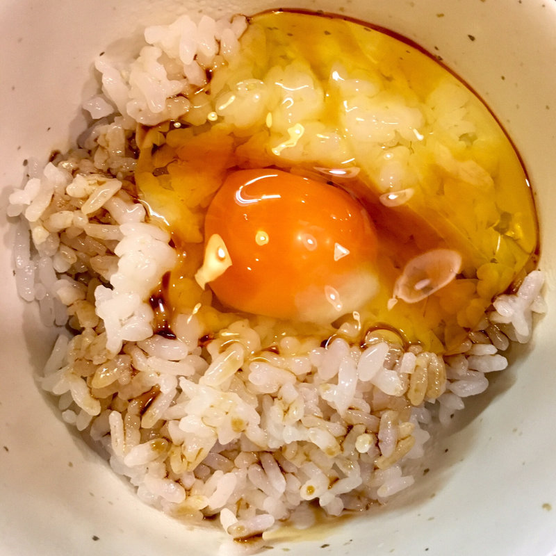 玉子ごはん(焼鳥はなび)