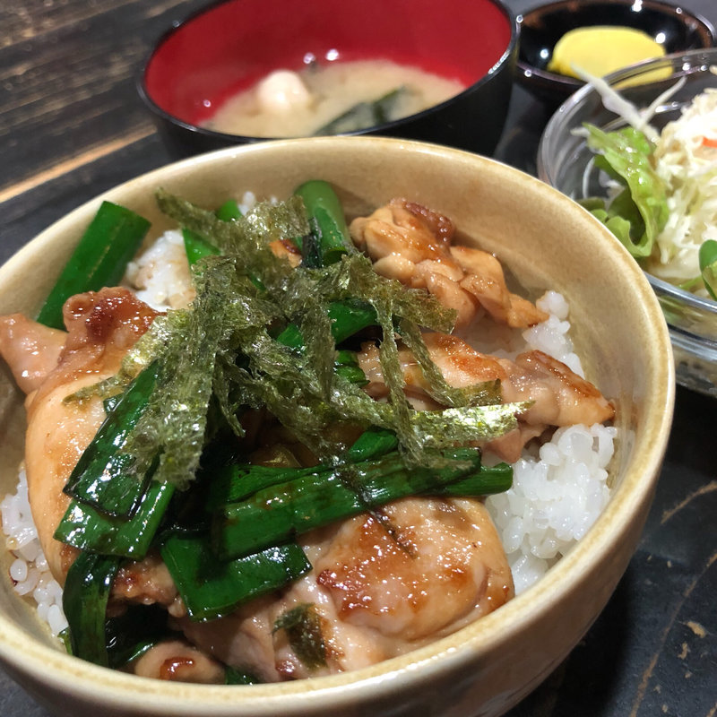 やきとり丼(蔵屋敷)