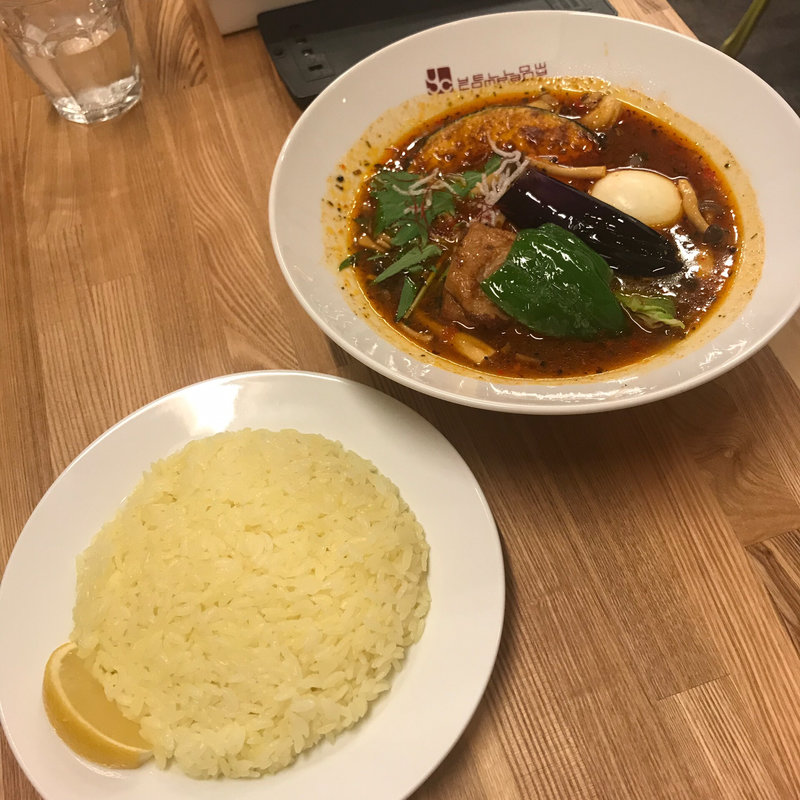 豚角煮&ベジタブル(イエローカンパニー 新宿店)