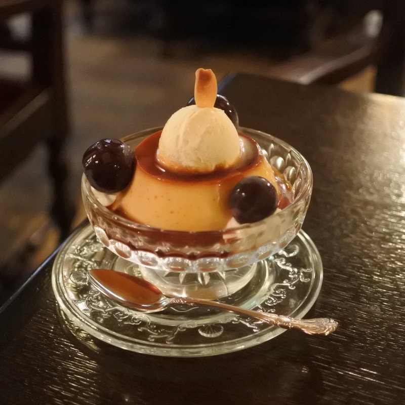 プリン・ア・ラ・モード(フランソア喫茶室 （Salon de the FRANCOIS）)