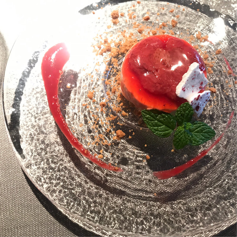 イチゴのアイスクリーム ランチコース(ル アイ 谷町店)