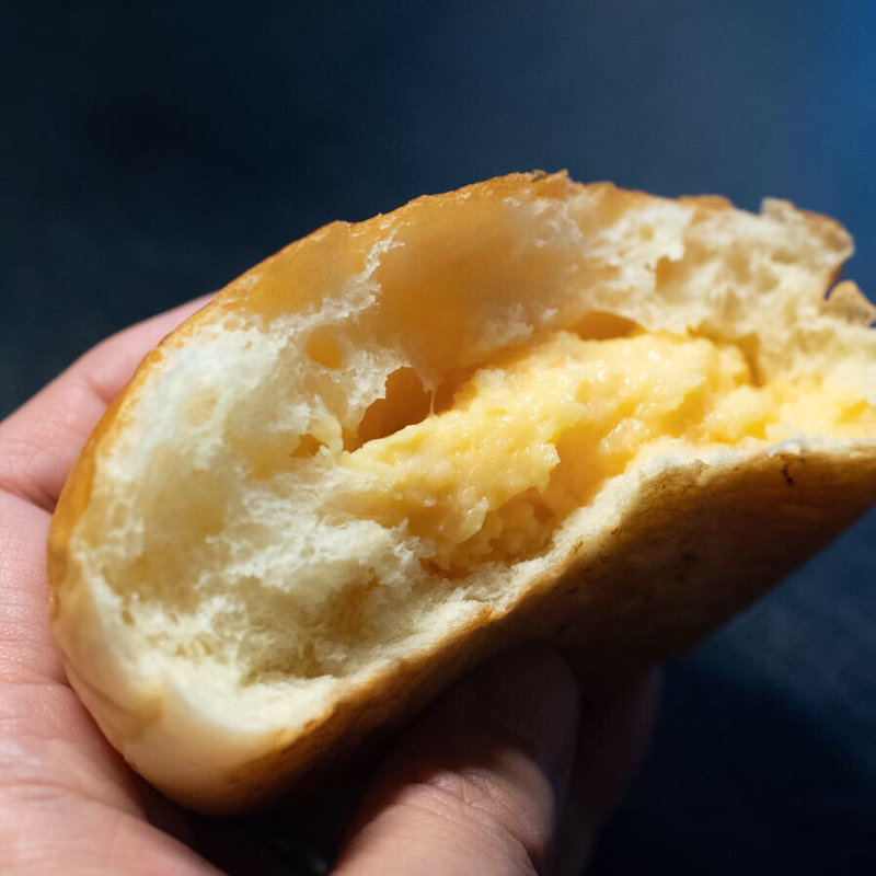 クリームパン(パン有本)