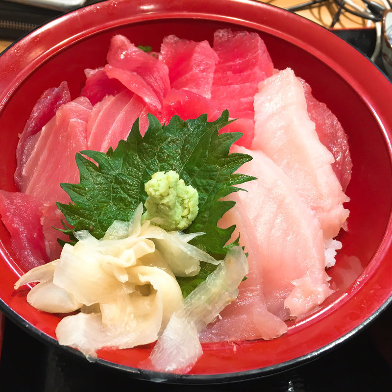 切り落としまぐろ丼(横濱屋本舗食堂)