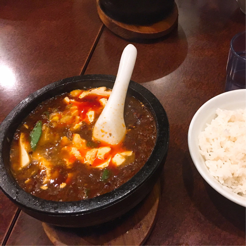 頂点石焼麻婆豆腐 薄辛(味覚 二号店)