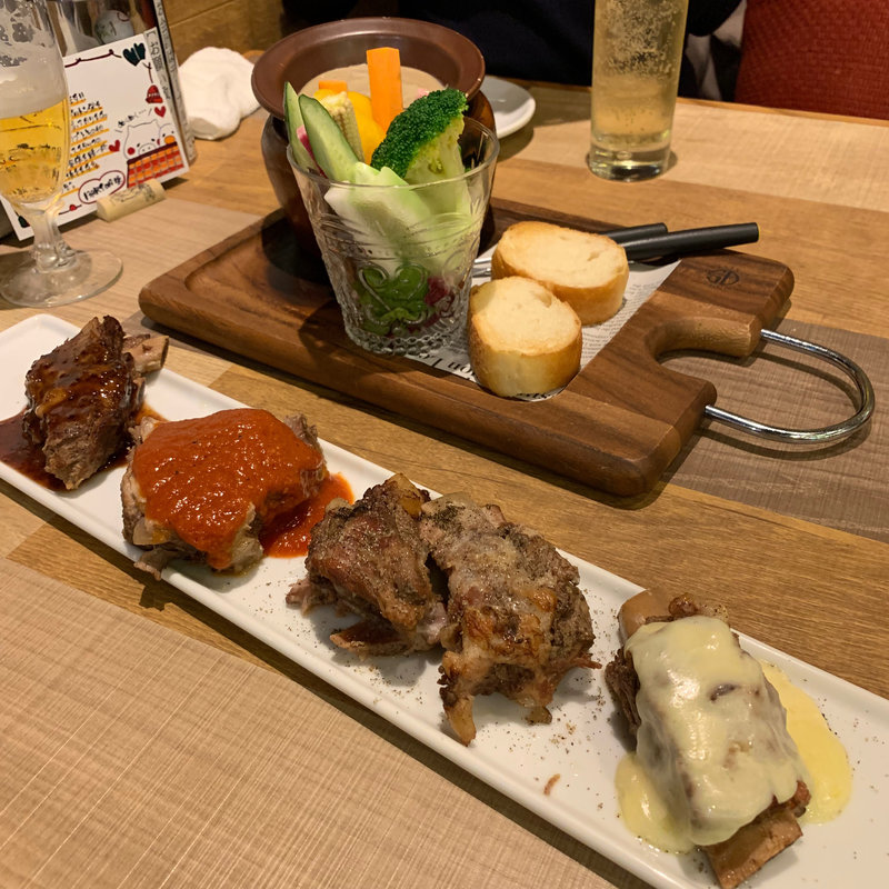 スペアリブ(バルトン BAR TON)