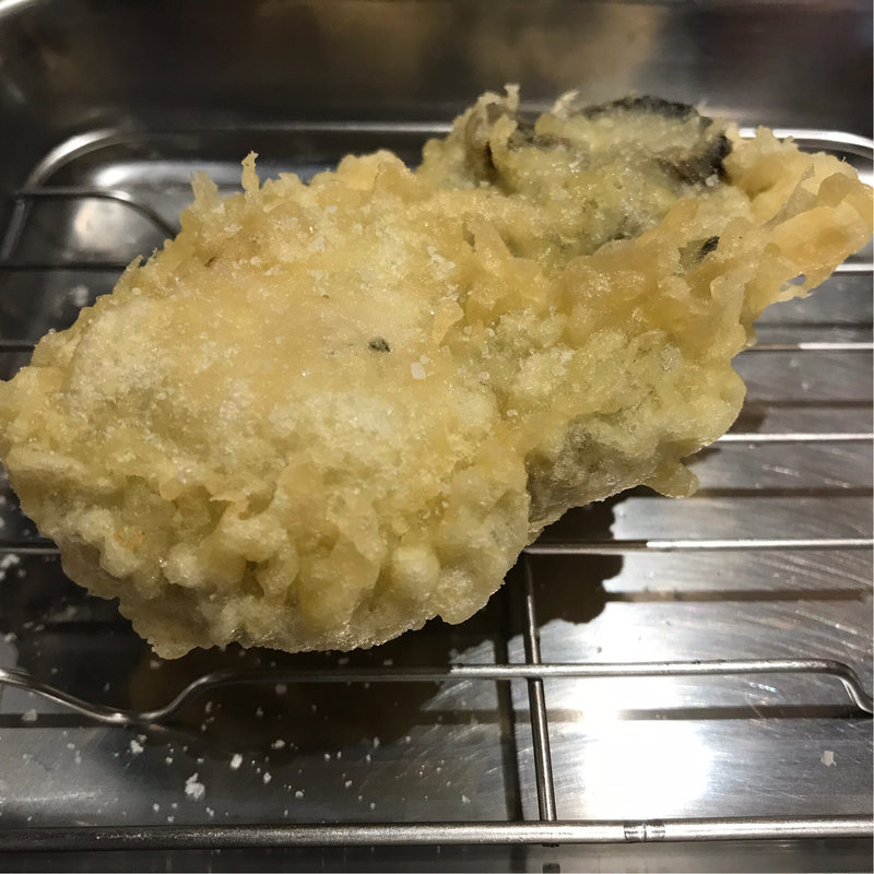 真牡蠣のてんぷら(WOW （ワウ）)