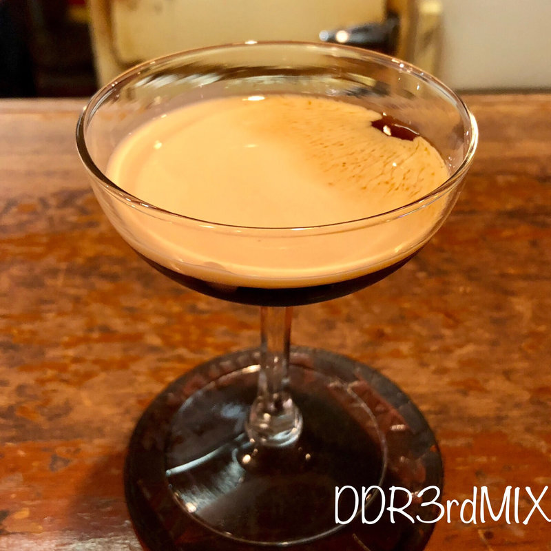 ブラン・エ・ノワール　``琥珀の女王``　シングル(カフェ ド ランブル)