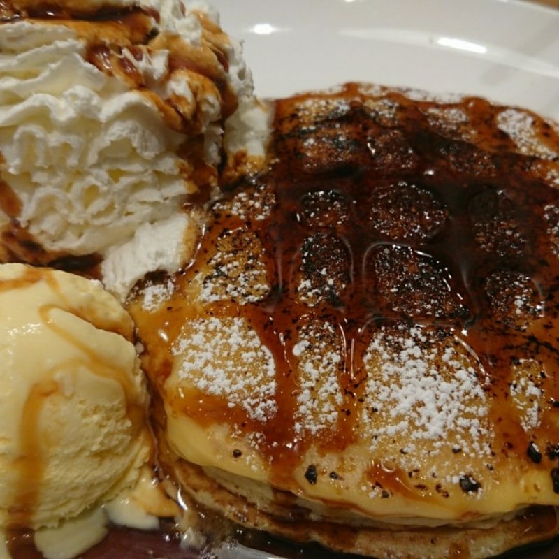 パンケーキブリュレ　単品(KUA`AINA 横浜ベイクォーター店)