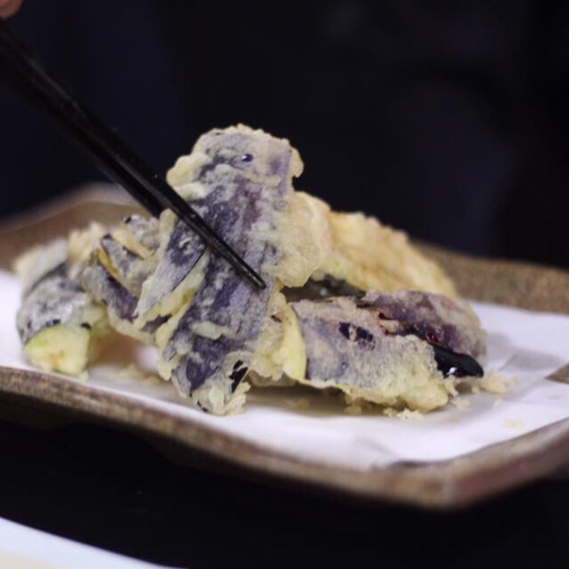 茄子の天麩羅(釣新 （つりしん）)
